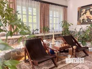 Дом 481м², 4-этажный, участок 6 сот.  