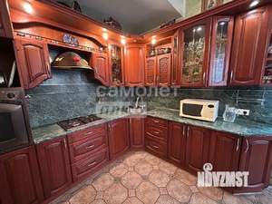 Дом 197м², 2-этажный, участок 6 сот.  