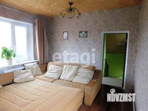 Дом 220м², 2-этажный, участок 6 сот.  