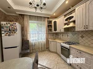 Дом 150м², 2-этажный, участок 6 сот.  
