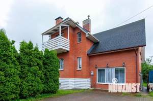 Коттедж 298м&sup2;, 3-этажный, участок 12 сот.  