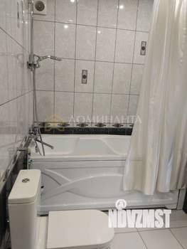 Коттедж 208м², 2-этажный, участок 11 сот.  