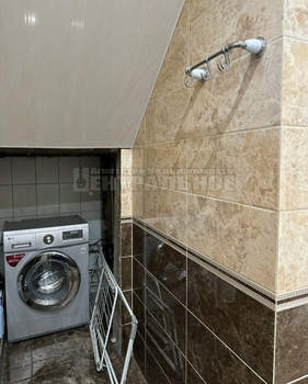 Дом 150м², 2-этажный, участок 6 сот.  