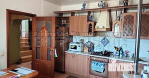Коттедж 230м², 2-этажный, участок 12 сот.  