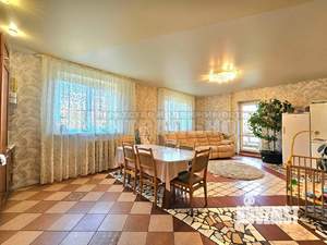 Дом 600м², 4-этажный, участок 6 сот.  