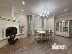 Дом 399м&sup2;, 3-этажный, участок 7 сот.  