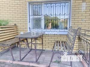 Таунхаус 260м², 3-этажный, участок 7 сот.  