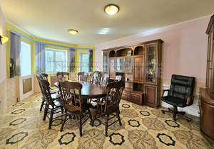 Дом 409м², 2-этажный, участок 10 сот.  