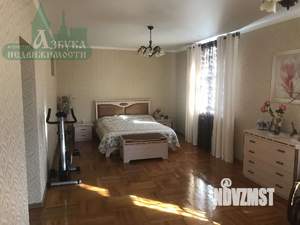 Коттедж 320м², 2-этажный, участок 8 сот.  