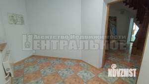 Коттедж 587м², 3-этажный, участок 13 сот.  