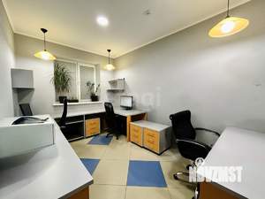 Дом 247м², 2-этажный, участок 10 сот.  