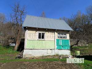 Дом 50м², 2-этажный, участок 6 сот.  