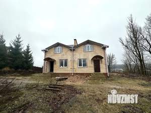 Дом 108м&sup2;, 2-этажный, участок 10 сот.  