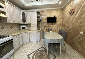 Дом 150м², 2-этажный, участок 6 сот.  
