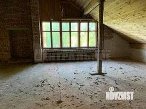 Коттедж 780м², 3-этажный, участок 11 сот.  