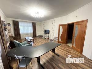 Дом 284м², 2-этажный, участок 6 сот.  