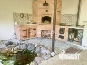 Таунхаус 260м², 3-этажный, участок 7 сот.  