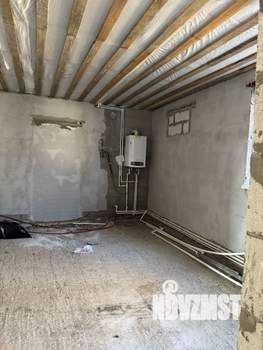 Дом 220м², 2-этажный, участок 13 сот.  
