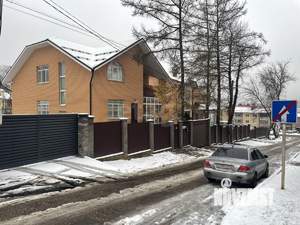 Дом 284м², 2-этажный, участок 6 сот.  