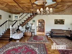 Дом 280м², 2-этажный, участок 13 сот.  