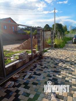 Коттедж 200м², 2-этажный, участок 10 сот.  