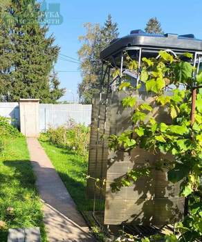 Дом 14м², 2-этажный, участок 6 сот.  