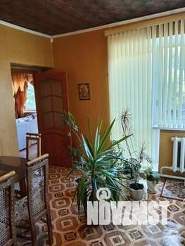 Коттедж 280м², 2-этажный, участок 8 сот.  