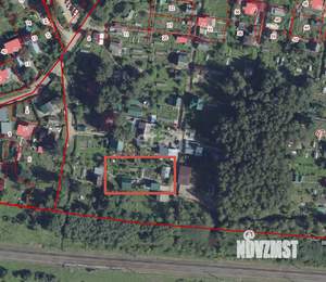 Дом 60м², 2-этажный, участок 11 сот.  