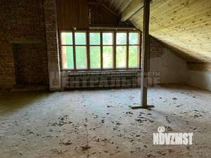 Коттедж 780м², 3-этажный, участок 11 сот.  