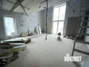 Таунхаус 145м², 3-этажный, участок 5 сот.  