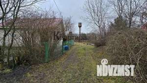 Дом 16м², 2-этажный, участок 8 сот.  