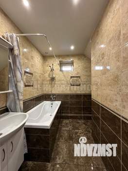 Дом 150м², 2-этажный, участок 6 сот.  