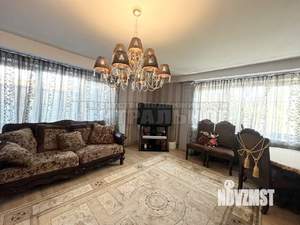 Коттедж 270м², 2-этажный, участок 11 сот.  