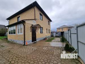 Дом 208м², 2-этажный, участок 7 сот.  