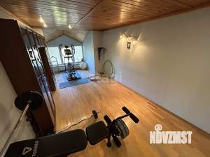 Таунхаус 260м², 3-этажный, участок 7 сот.  