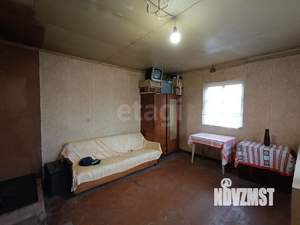 Дом 30м&sup2;, 2-этажный, участок 6 сот.  