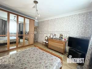 Коттедж 270м², 2-этажный, участок 11 сот.  