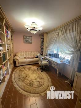 Дом 270м², 2-этажный, участок 15 сот.  