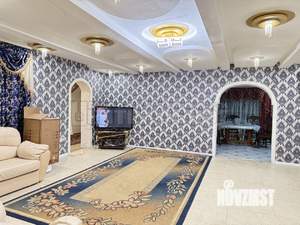 Дом 189м&sup2;, 2-этажный, участок 10 сот.  