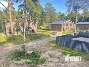 Таунхаус 120м², 2-этажный, участок 6 сот.  