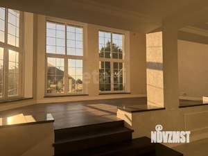 Дом 555м², 4-этажный, участок 12 сот.  