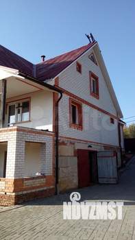 Коттедж 280м², 2-этажный, участок 8 сот.  