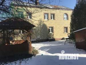 Коттедж 320м², 2-этажный, участок 8 сот.  