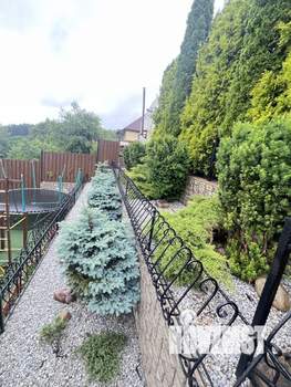 Коттедж 350м², 2-этажный, участок 18 сот.  