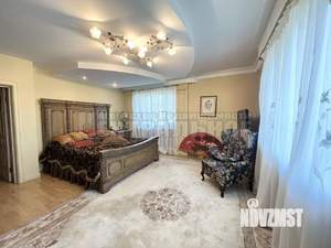 Коттедж 270м², 2-этажный, участок 11 сот.  