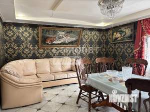 Дом 190м², 2-этажный, участок 10 сот.  