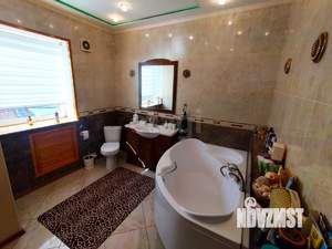 Дом 153м², 2-этажный, участок 8 сот.  