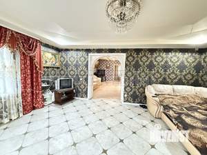 Дом 189м², 2-этажный, участок 10 сот.  