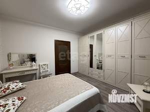 Дом 399м&sup2;, 3-этажный, участок 7 сот.  