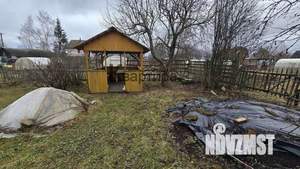 Дом 16м², 2-этажный, участок 8 сот.  